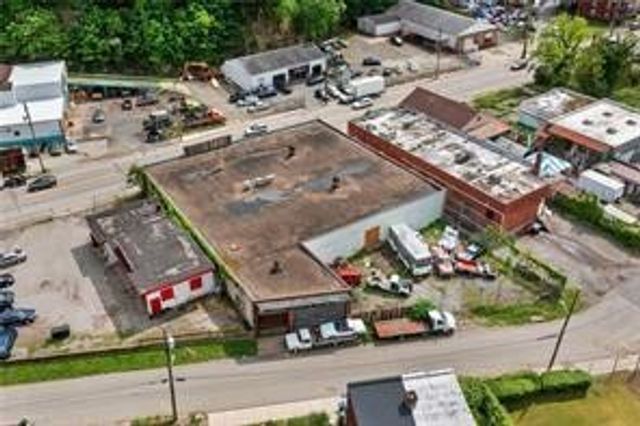 8033 Bennett Street, East Hills, PA 15221