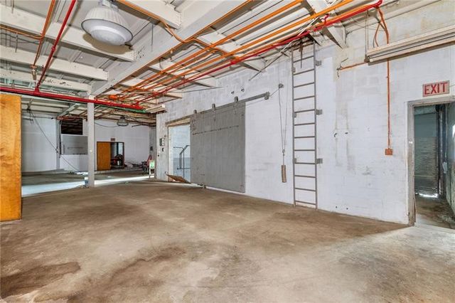 8033 Bennett Street, East Hills, PA 15221