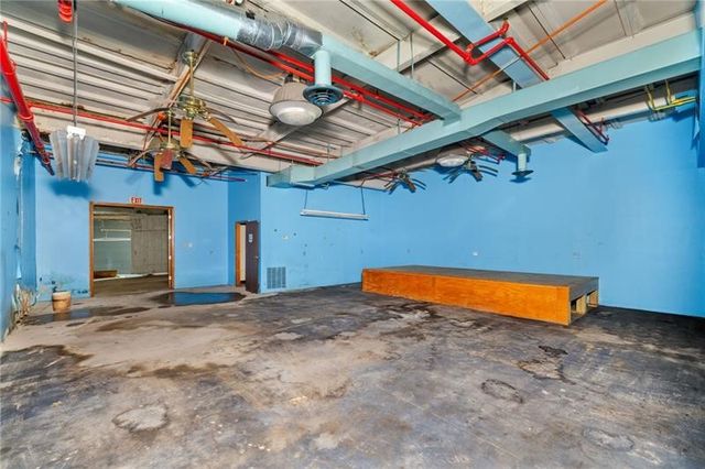 8033 Bennett Street, East Hills, PA 15221