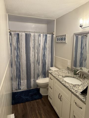 51 Village Brook Lane 16, Natick, MA 01760