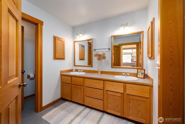 68 Sylvan Cove West, Decatur Island, WA 98221