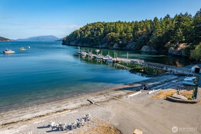 68 Sylvan Cove West, Decatur Island, WA 98221