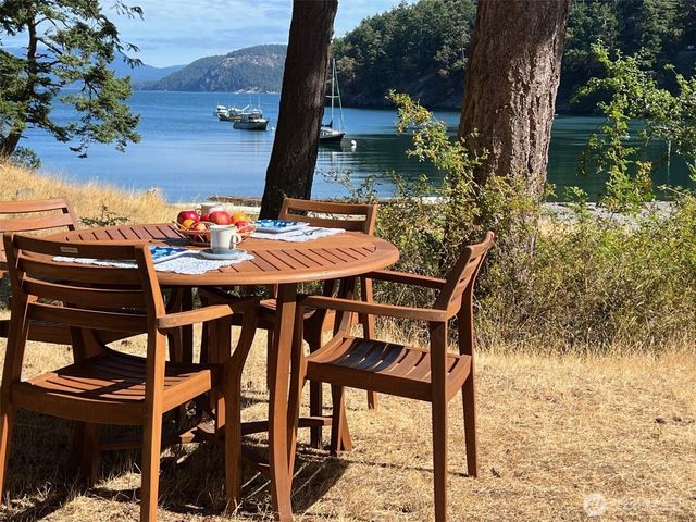 68 Sylvan Cove West, Decatur Island, WA 98221