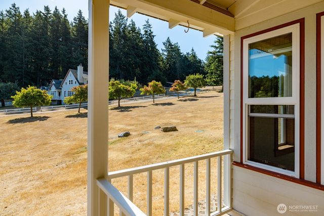 68 Sylvan Cove West, Decatur Island, WA 98221