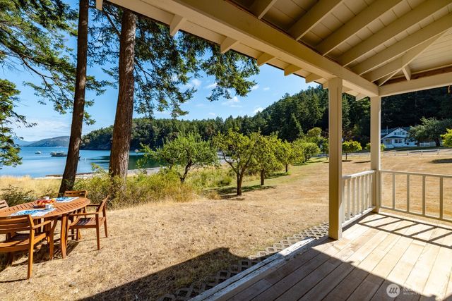 68 Sylvan Cove West, Decatur Island, WA 98221