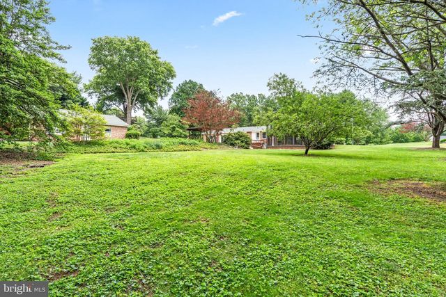3318 LOWELL LN, Ijamsville, MD 21754