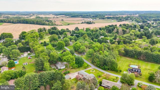 3318 LOWELL LN, Ijamsville, MD 21754