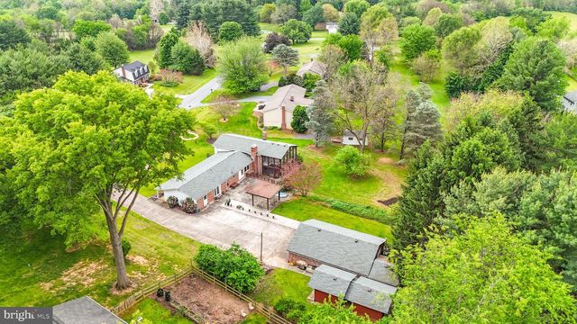 3318 LOWELL LN, Ijamsville, MD 21754