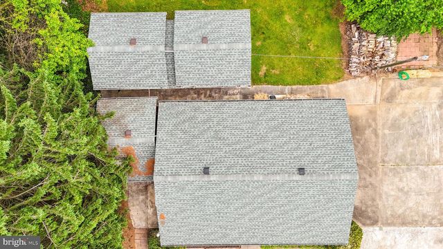 3318 LOWELL LN, Ijamsville, MD 21754