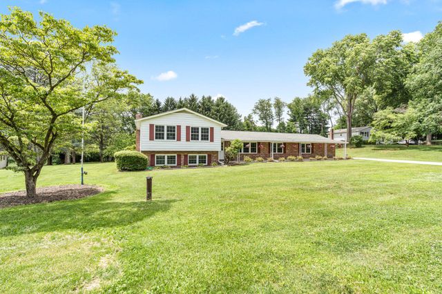 3318 LOWELL LN, Ijamsville, MD 21754