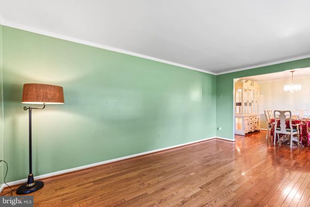 3318 LOWELL LN, Ijamsville, MD 21754