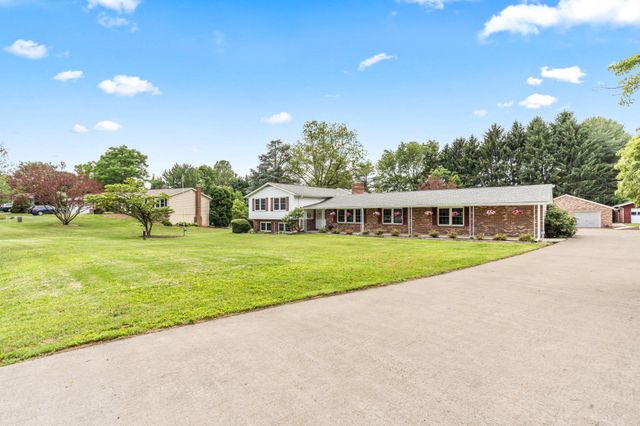 3318 LOWELL LN, Ijamsville, MD 21754