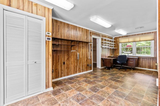 3318 LOWELL LN, Ijamsville, MD 21754