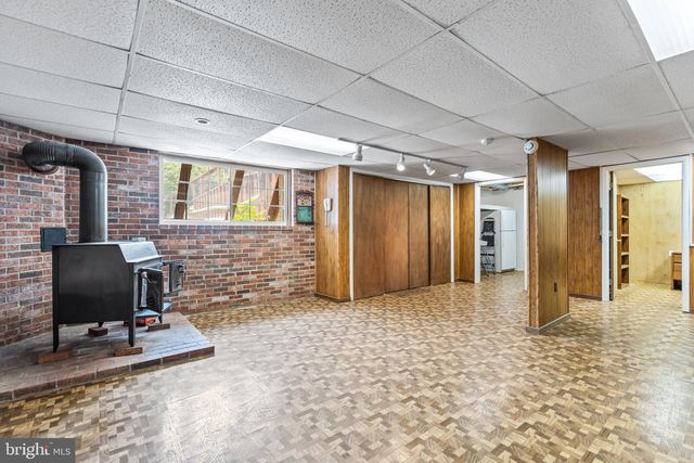 3318 LOWELL LN, Ijamsville, MD 21754