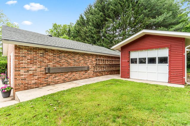 3318 LOWELL LN, Ijamsville, MD 21754