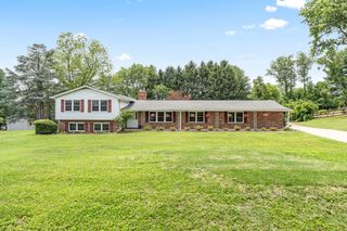 3318 LOWELL LN, Ijamsville, MD 21754