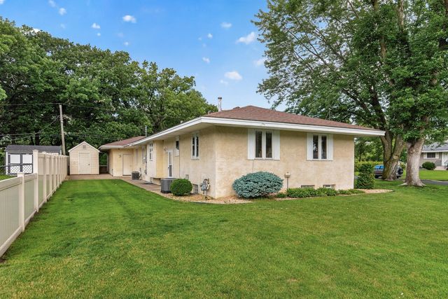 194 69th Avenue NE, Fridley, MN 55432