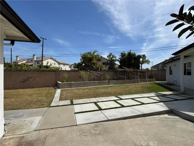 8920 Jennrich, Westminster, CA 92683
