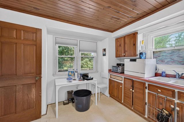 409 Stang Street, Madison, WI 53704