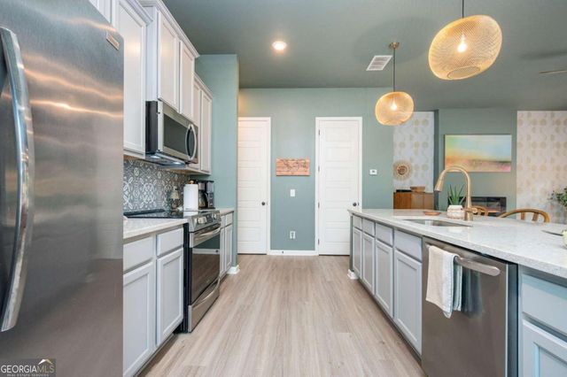 645 Everett Lane, Woodstock, GA 30188