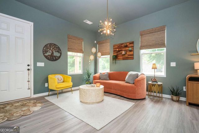 645 Everett Lane, Woodstock, GA 30188