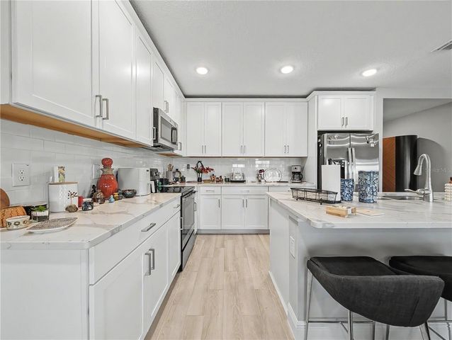 5220 BADINI WAY, Palmetto, FL 34221