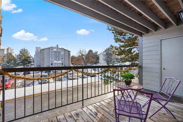 2575 S Syracuse Way 205, Denver, CO 80231