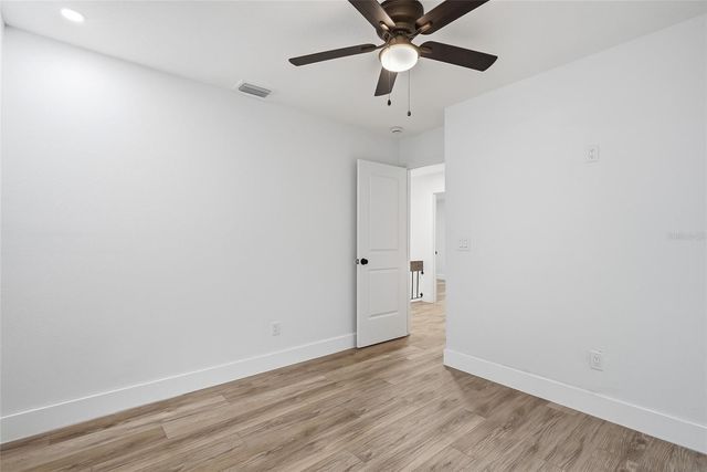 4505 WHITWORTH LANE, Tampa, FL 33624