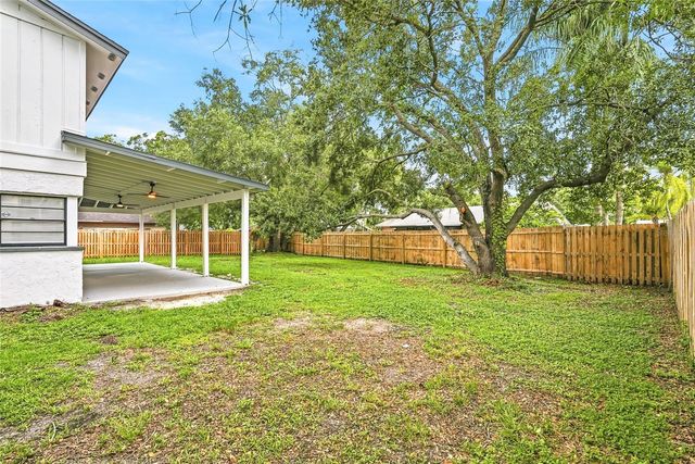 4505 WHITWORTH LANE, Tampa, FL 33624