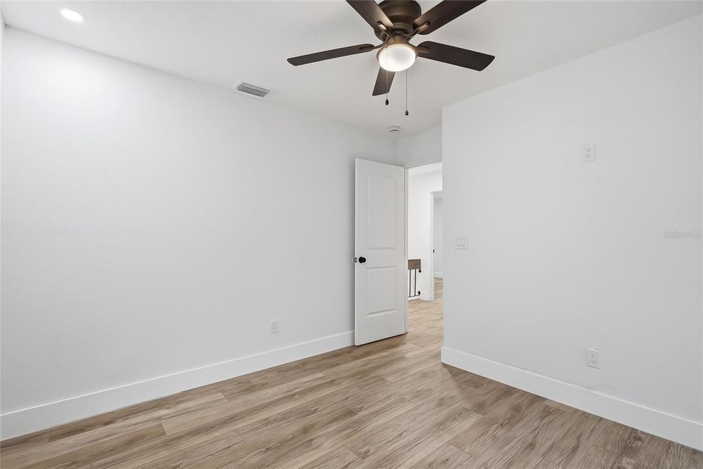 Image 34 of property listing at 4505 WHITWORTH LANE, Tampa, FL 33624