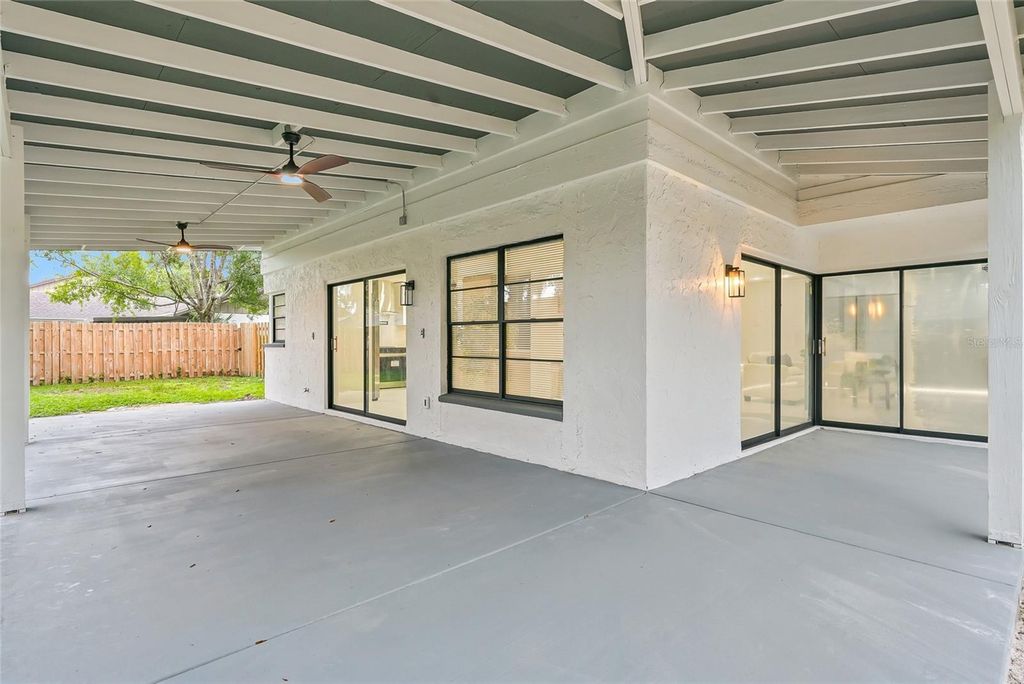 Image 38 of property listing at 4505 WHITWORTH LANE, Tampa, FL 33624