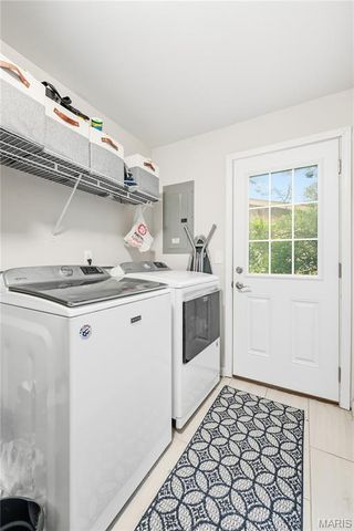 12532 Fee Fee Road, St Louis, MO 63146