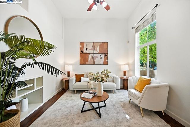 4683 Mangrove Dr, Dublin, CA 94568