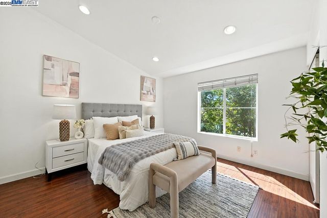 4683 Mangrove Dr, Dublin, CA 94568