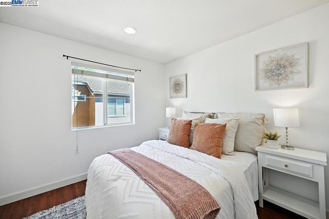 4683 Mangrove Dr, Dublin, CA 94568