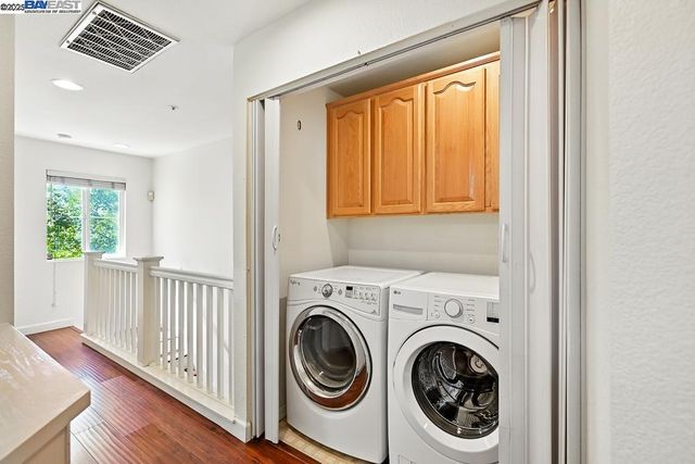 4683 Mangrove Dr, Dublin, CA 94568