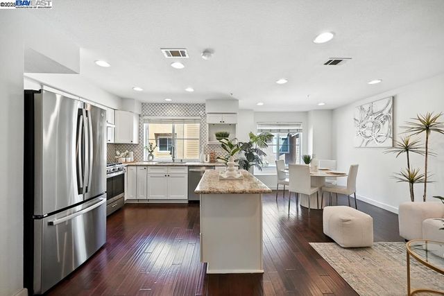 4683 Mangrove Dr, Dublin, CA 94568