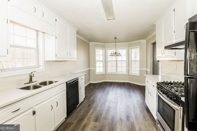 1915 Portwest Way, Hampton, GA 30228