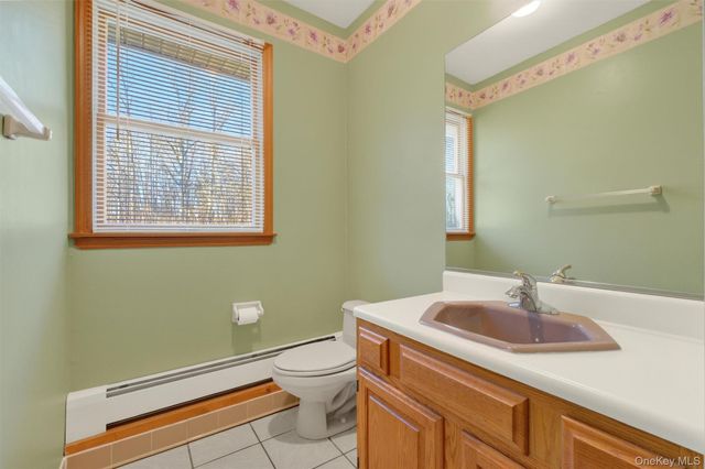 29 Deer Brook Drive, New Windsor, NY 12553