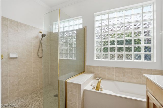 12512 Wildcat Cove CIR, Estero, FL 33928