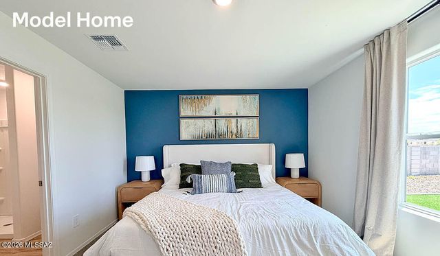 3748 W Via Los Olmecas, Tucson, AZ 85746