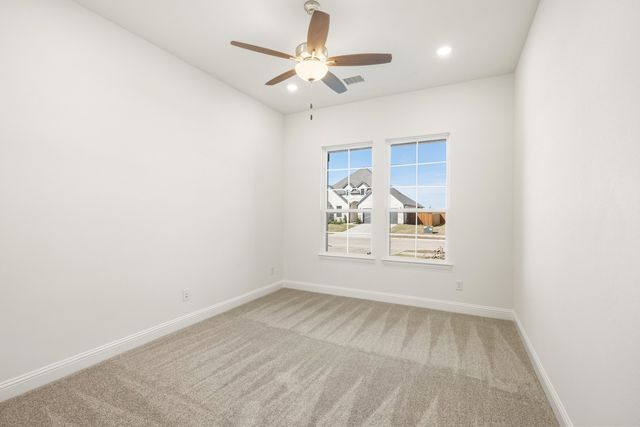188 Mountain Laurel Drive, Waxahachie, TX 75165