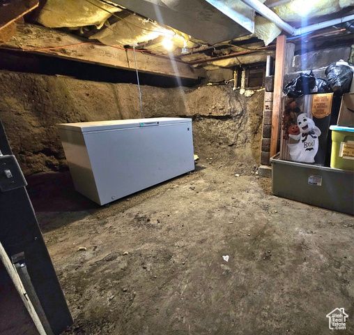 290 W 300 N, Orangeville, UT 84537