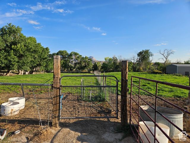 290 W 300 N, Orangeville, UT 84537