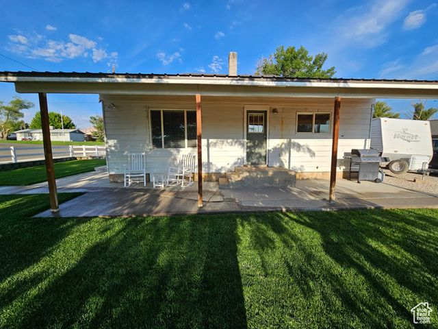 290 W 300 N, Orangeville, UT 84537