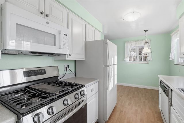 2464 Henry Lane, Franklin Park, PA 15143