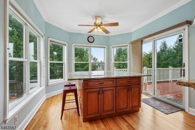 9 Inwood Ter, Fairfield Twp., NJ 07004