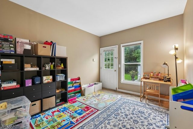 9 Inwood Ter, Fairfield Twp., NJ 07004