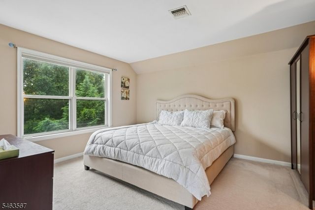 9 Inwood Ter, Fairfield Twp., NJ 07004