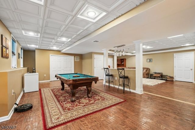 9 Inwood Ter, Fairfield Twp., NJ 07004